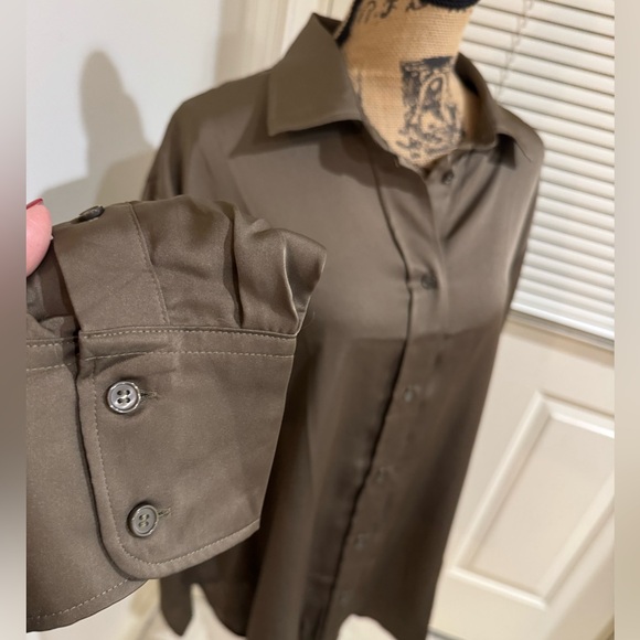 NWT H&M long brown / ear: Mocha Mousse button down long sleeve shirt size Large - Picture 4 of 13